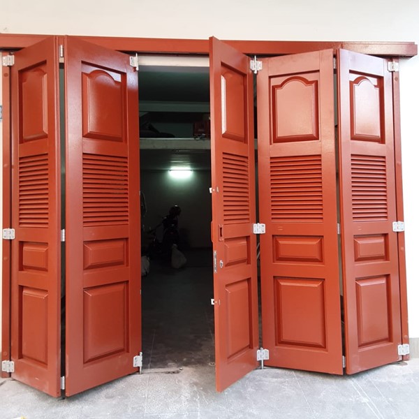 Pintu Garasi - W 380 F