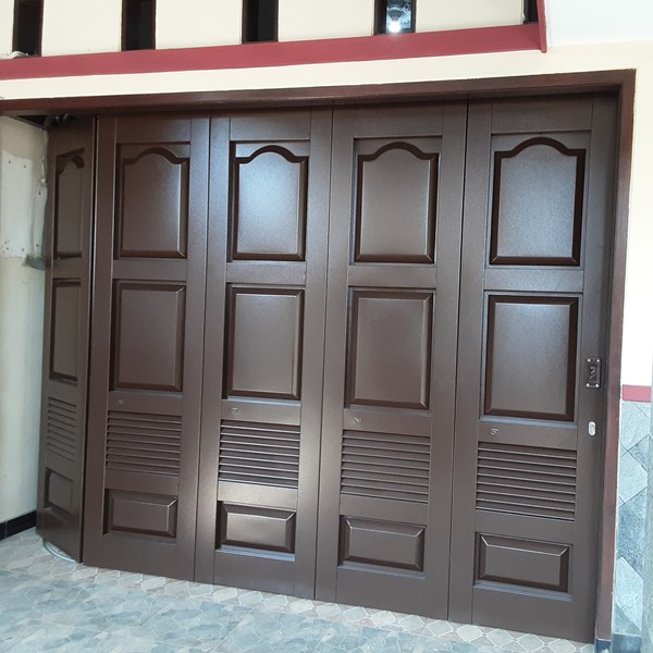 Pintu Garasi - W 380 E